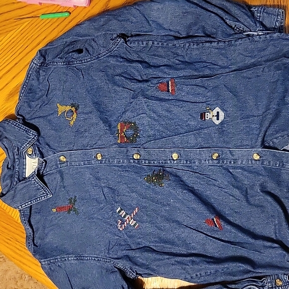 Vintage Christmas button up dinem shirt - Picture 2 of 5